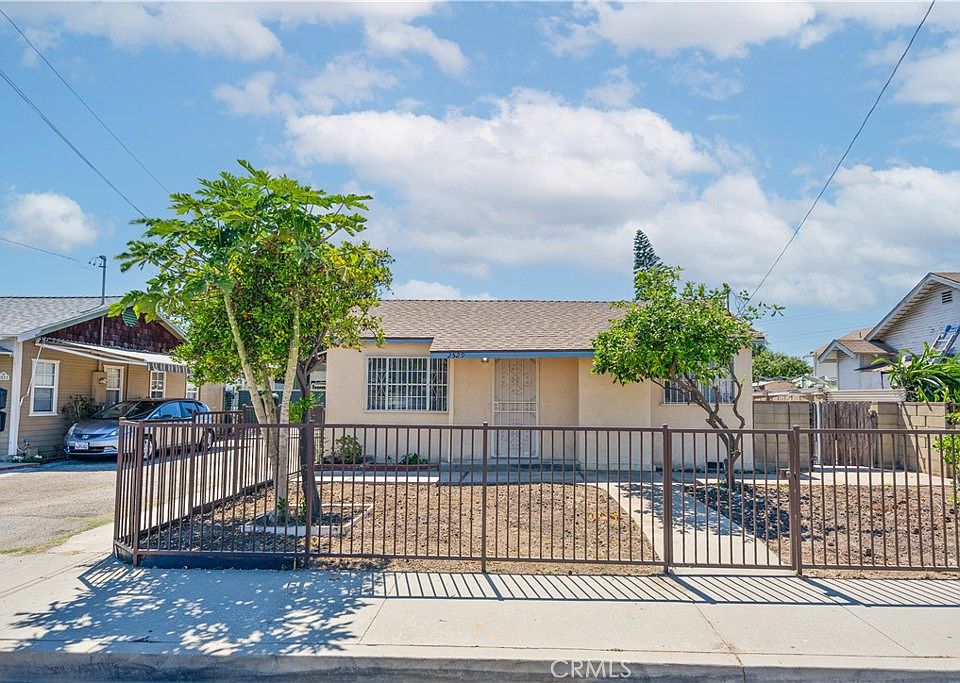 1st image of 2529 Delta Ave