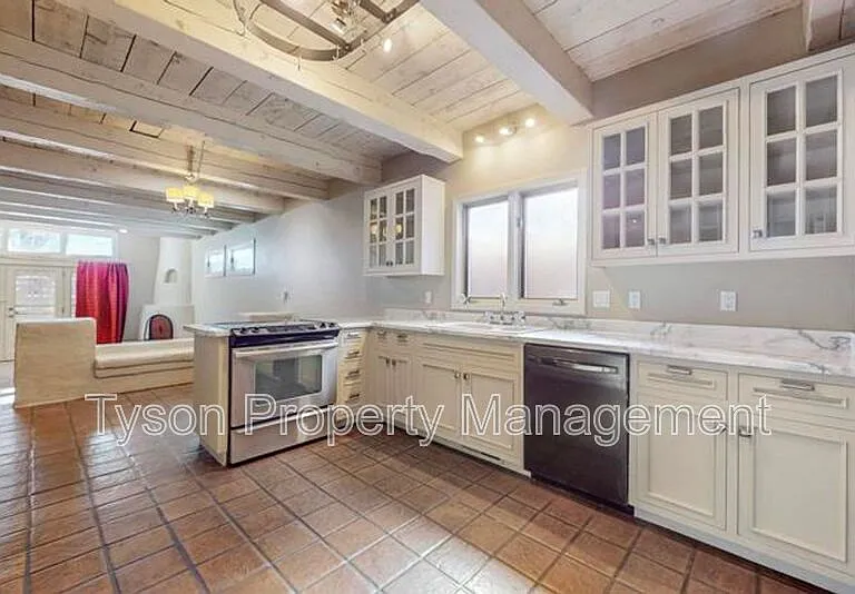 6208 Sabre Ct NW — Photo 21