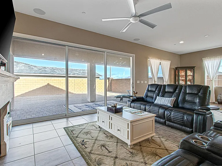 10930 Krista Leigh Ave — Photo 21