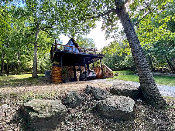 5th image of 11859 White Oak Dr
