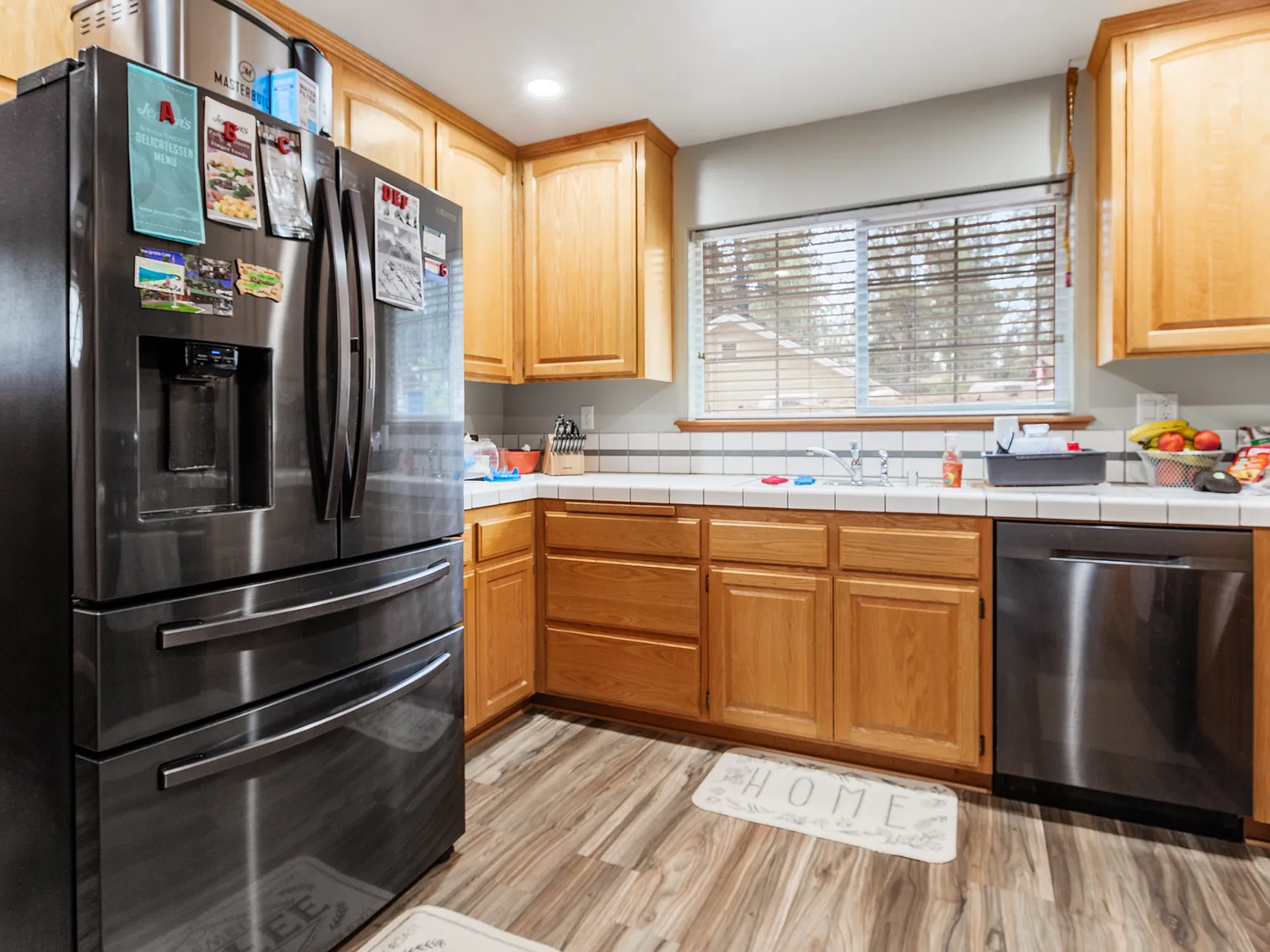 1439 Ross St — Photo 4
