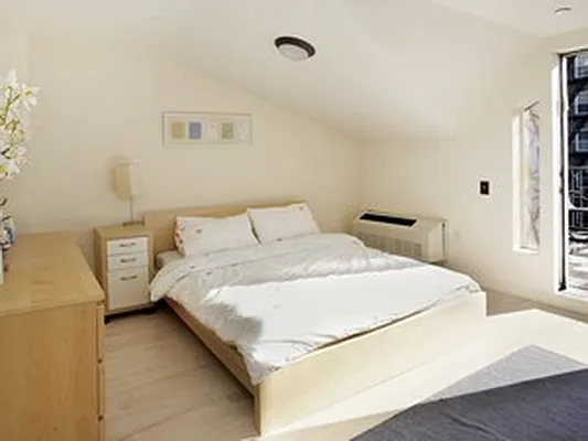 Sold by Corcoran | media 3