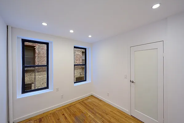 Rented by Compass | media 14