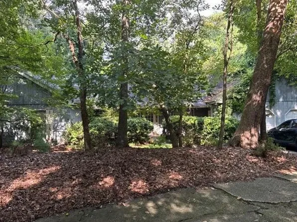 8935 River Run, Sandy Springs, GA 30350