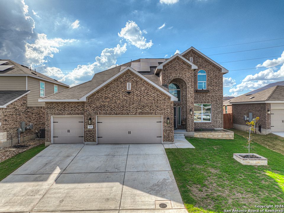 1st image of 1868 SADIE LARK LN