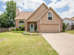 4305 W Toledo St, Broken Arrow, OK 74012