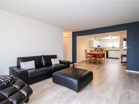 5th image of 267 W Cedar St APT 1D