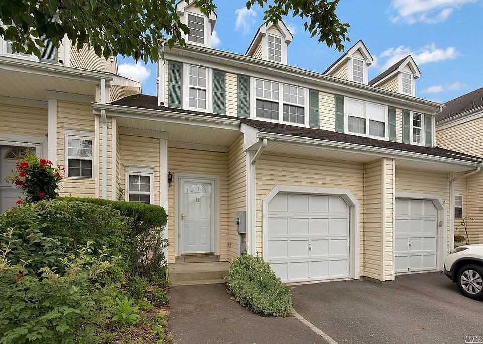 1st image of 22 Chelsea Dr