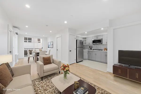 Rented by Friedman Mayer, LREB | media 14