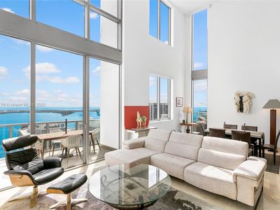 1060 Brickell Ave APT 4505, Miami, FL, 33131