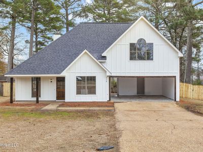 228 Lake Dockery Dr, Byram, MS, 39272