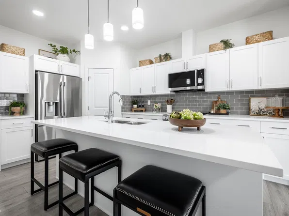 273 Elliott Wynd, Fort Saskatchewan, AB T8L 0Z4