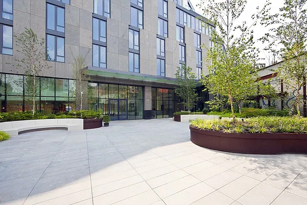 Rented by Cyberapts Management | media 19