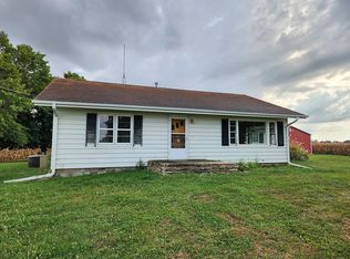 11909 W Judson Rd, Polo, IL 61064