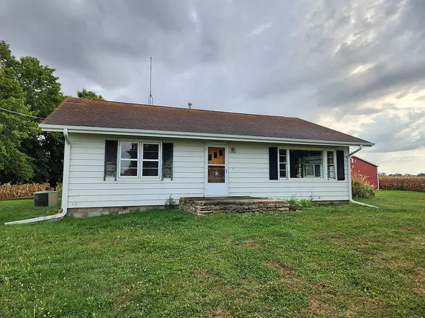 11909 W Judson Rd, Polo, IL 61064