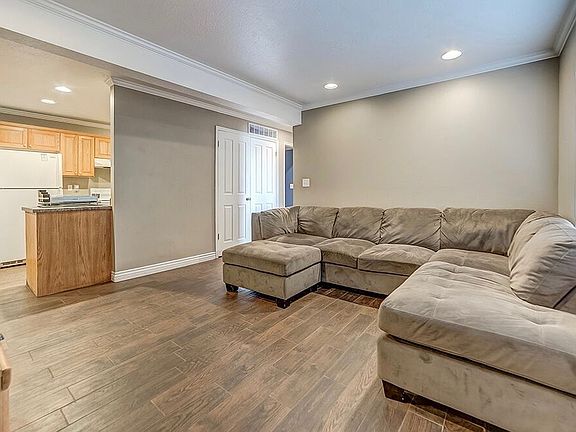 2nd image of 1533 N Riverside Ave W #25