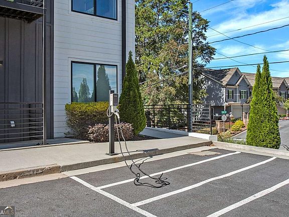 2nd image of 1155 Custer Ave SE #110