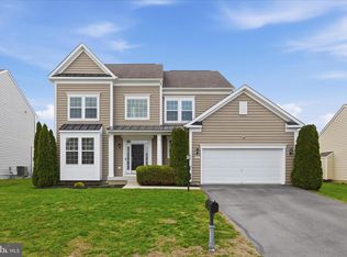 294 Ticonderoga Dr, Kearneysville, WV