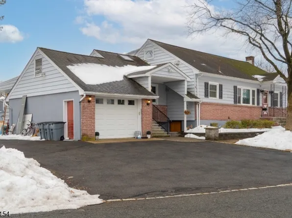 11 Station Rd, Madison, NJ 07940