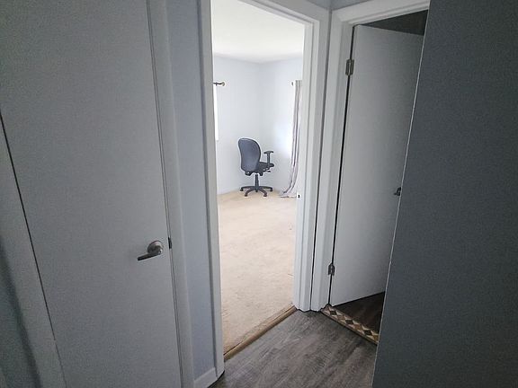 5th image of 1548 SE 27th St APT C