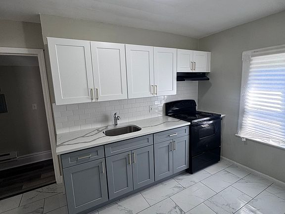 5th image of 101 Columbia Ave #3