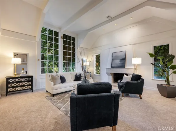 10761 Crawford Canyon Rd, Santa Ana, CA 92705