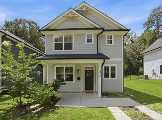 1812 Purser Dr, Charlotte, NC 28215