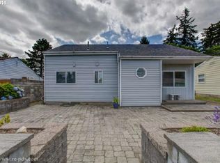 16320 SE Market St, Portland, OR 97233
