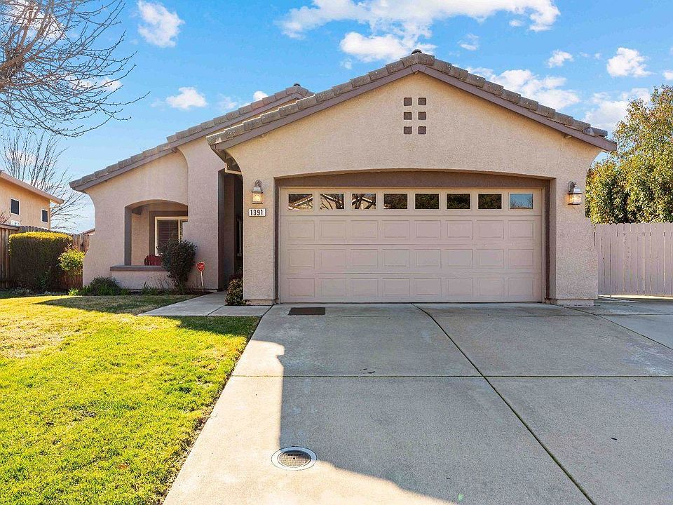 1st image of 1391 Kerslake Cir