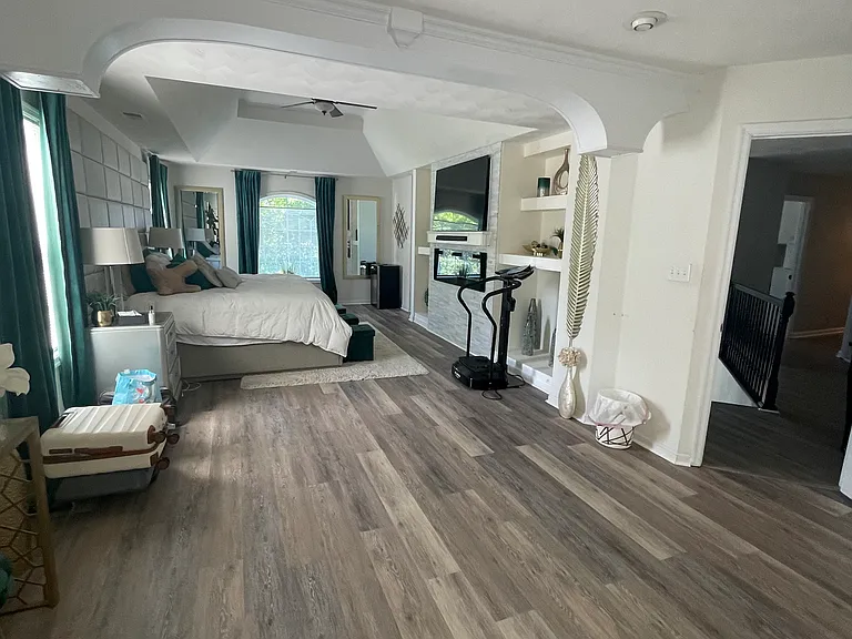 1024 Windward Ln — Photo 18