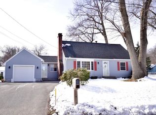 96 Thompkins Ave, East Longmeadow, MA 01028