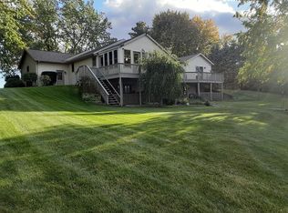 17430 Fawn River Rd, White Pigeon, MI 49099