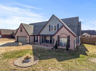 8184 E Misty Morning Pl, Claremore, OK 74019