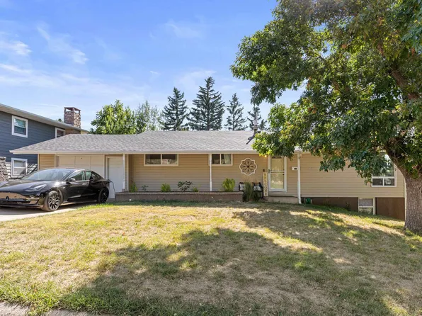 2119 Arrow St, Rapid City, SD 57702