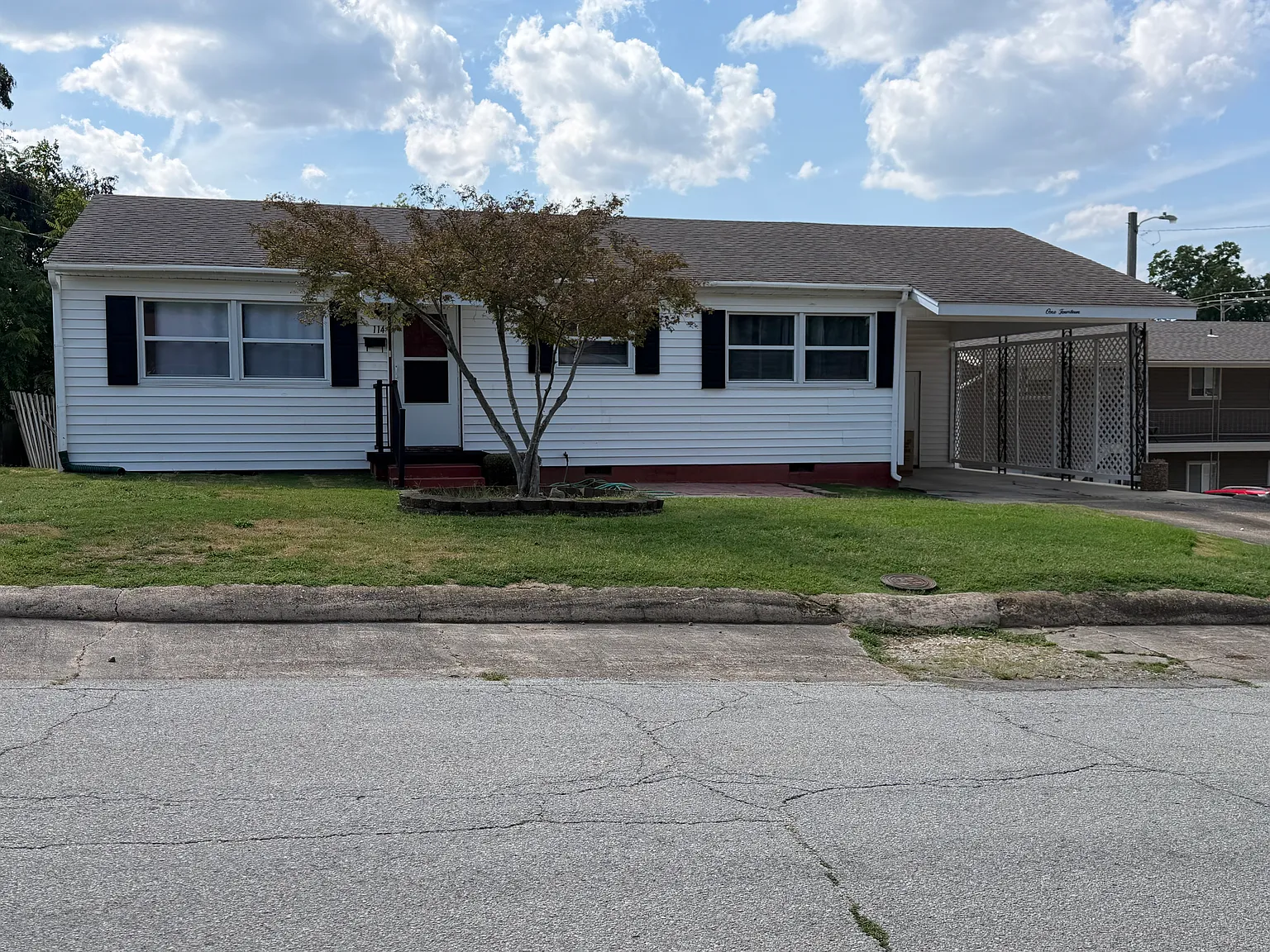 2 bed, 1129 sqft, $1,100 — Photo 1