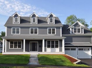 58 Livingston Cir, Needham, MA 02492