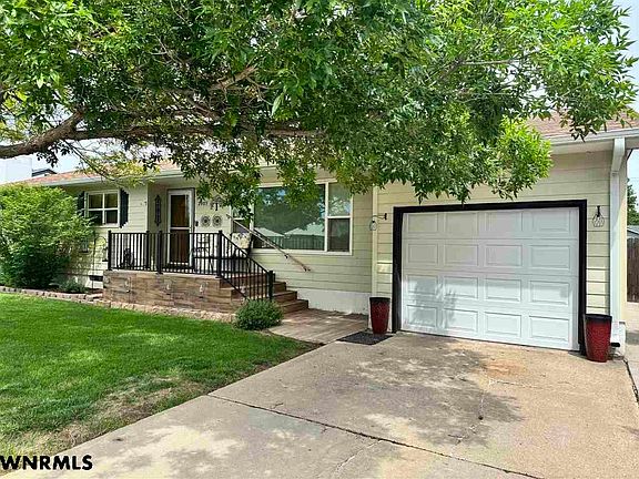 3rd image of 2905 Avenue C