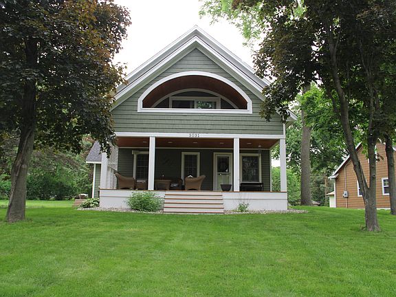 front yard / street view