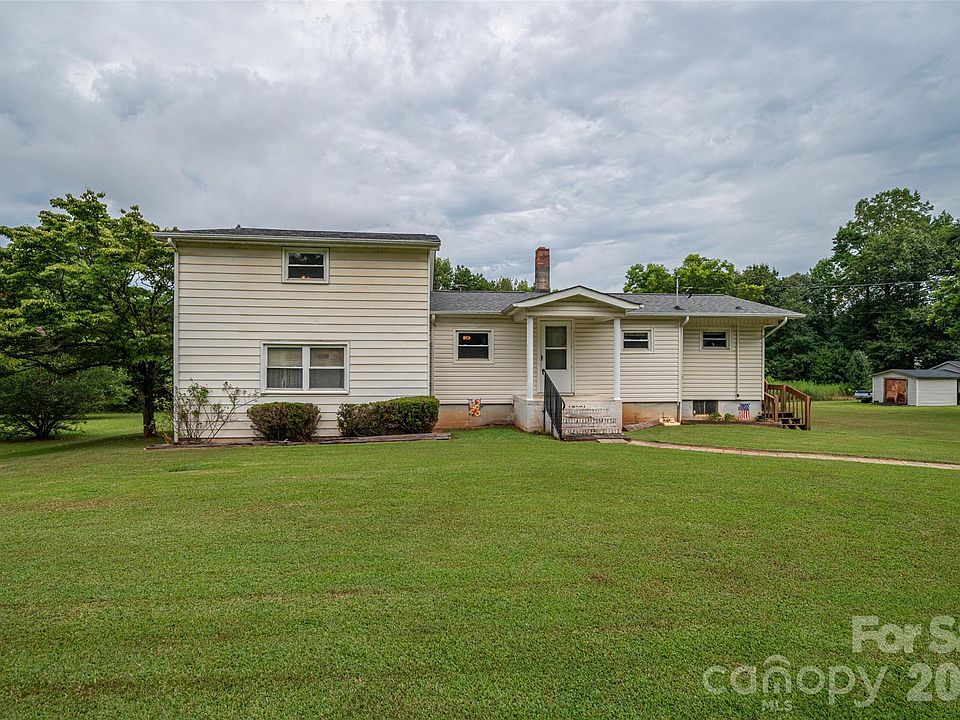1st image of 2320 Claremont Rd