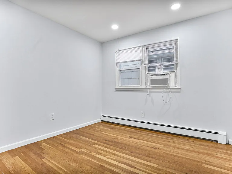 24 Kingsland Ave #1 — Photo 8