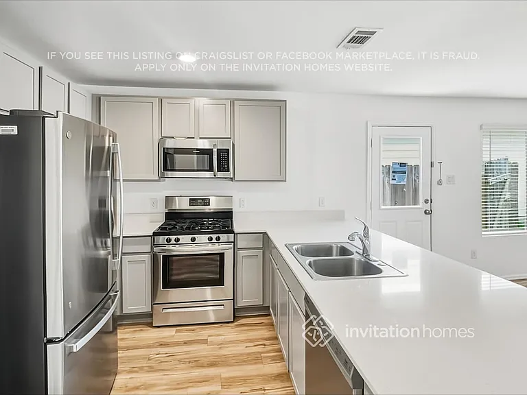 22259 Stoney Ravine Dr — Photo 6