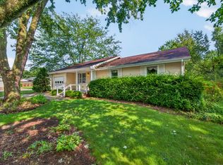 5310 Regency Dr, Columbus, IN 47203