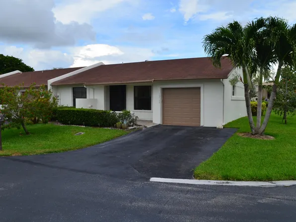 15704 Philodendron Circle, Delray Beach, FL 33484