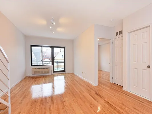 Sold by Keller Williams Realty Empire | media 2