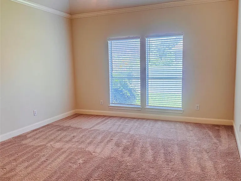 4005 E Timber Cut Ct — Photo 18