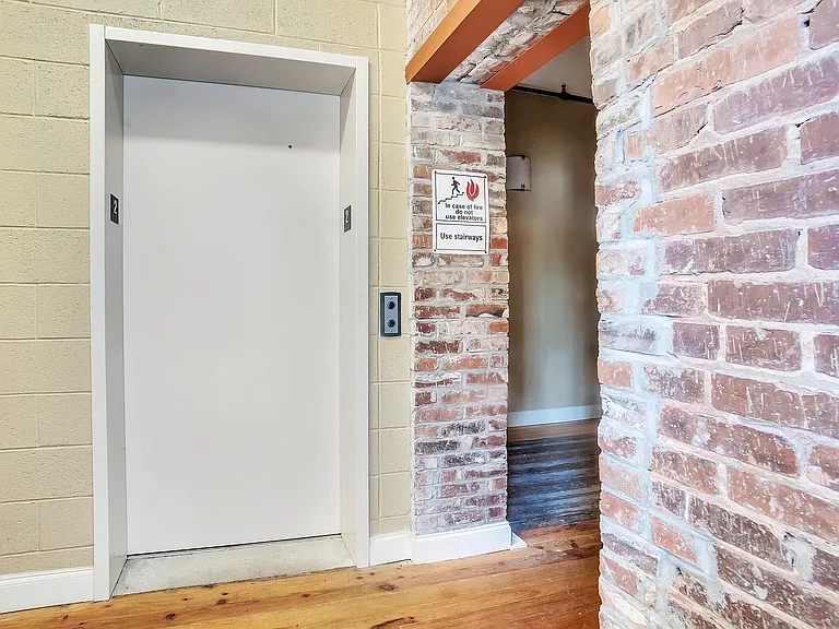 1617 Rossville Ave #2B — Photo 12