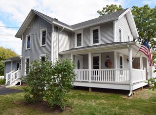 604 Drumm Rd, Webster, NY 14580