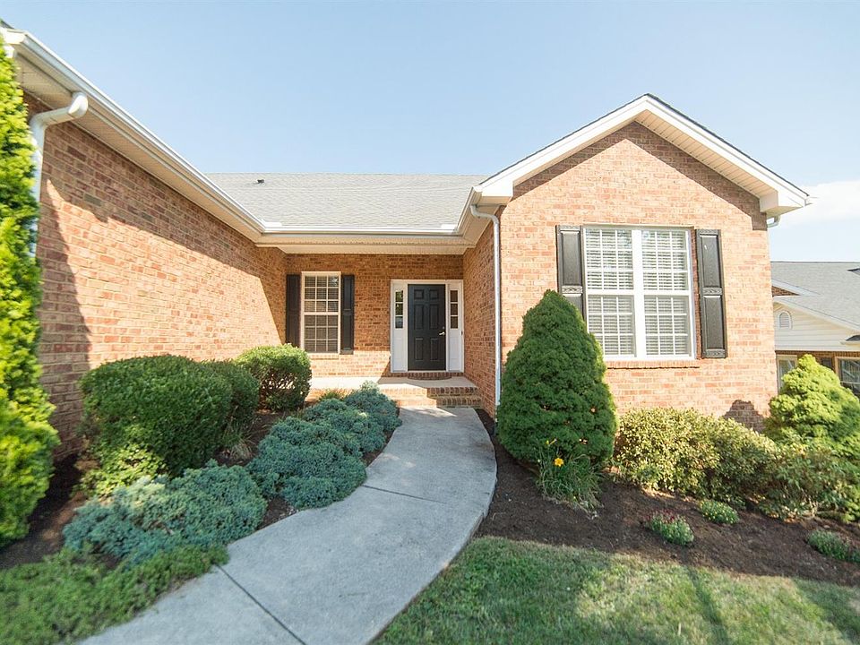 1st image of 1061 Doulton Cir