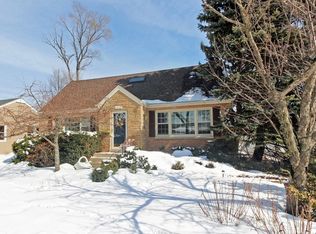 1025 S Ashland Ave, La Grange, IL