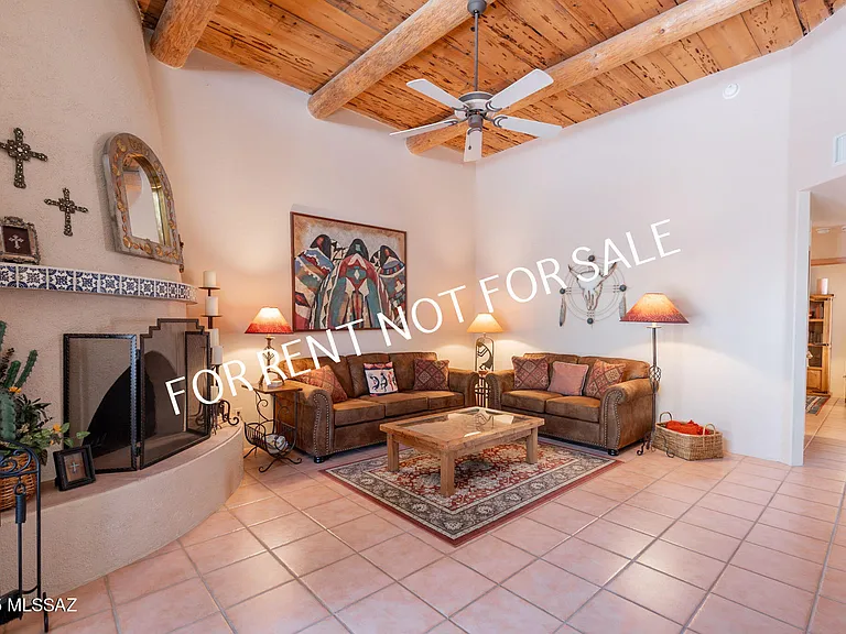 9876 N Ridge Shadow Pl — Photo 10